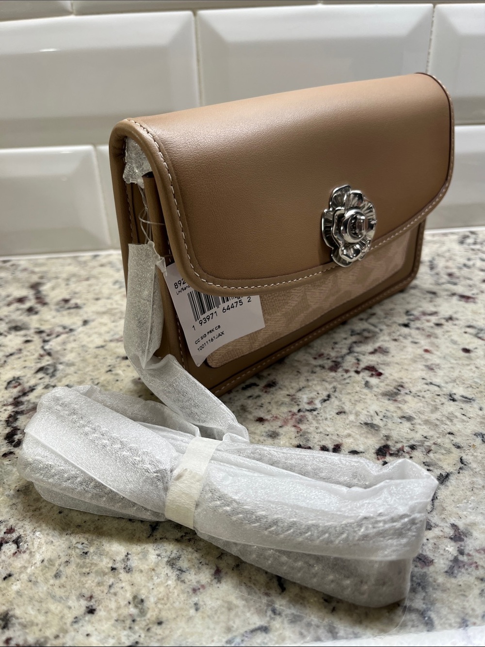 Coach Parker Signature Crossbody Bag with Tea Rose Closure NWT - Picture 12 of 14